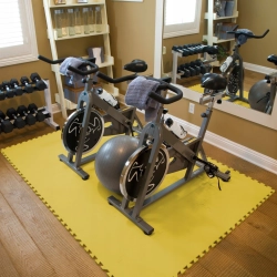 OCHRONNA MATA PODŁOGA GUMOWA PUZZLE NA SIŁOWNIĘ POD SPRZĘT 4 SZT 60x60