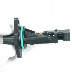 PRZEPŁYWOMIERZ NISSAN SERENA 2.0 16V SR20DE 22680-AD21A 22680