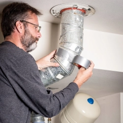 TAŚMA NAPRAWCZA KOZAK SREBRNA ZBROJONA DUCT TAPE B.MOCNY KLEJ 48x50Y